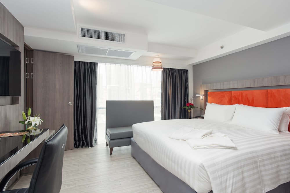 Grand 5 Hotel Plaza Sukhumvit Bangkok 22/63