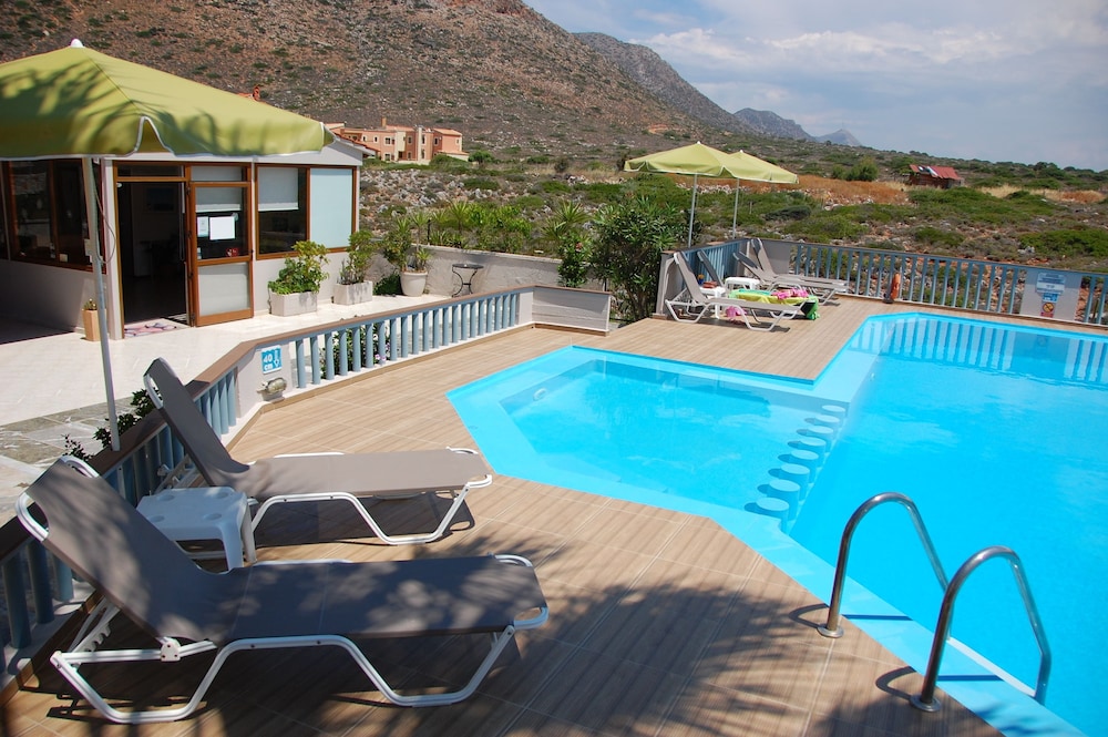 Cathrin Suites 34/39