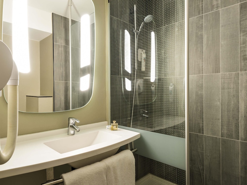 غرفة قياسية بسرير مزدوج، Ibis Gare Du Nord Chateau Landon 6/10