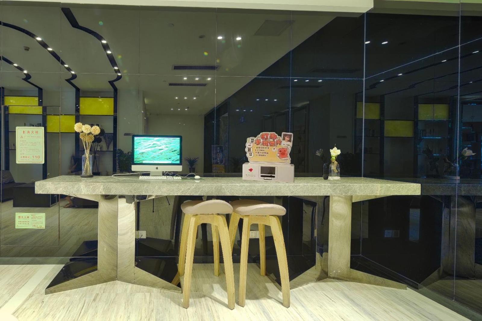 Lavande Hotel Shenzhen Baoan Haiya Binfen city 12/31