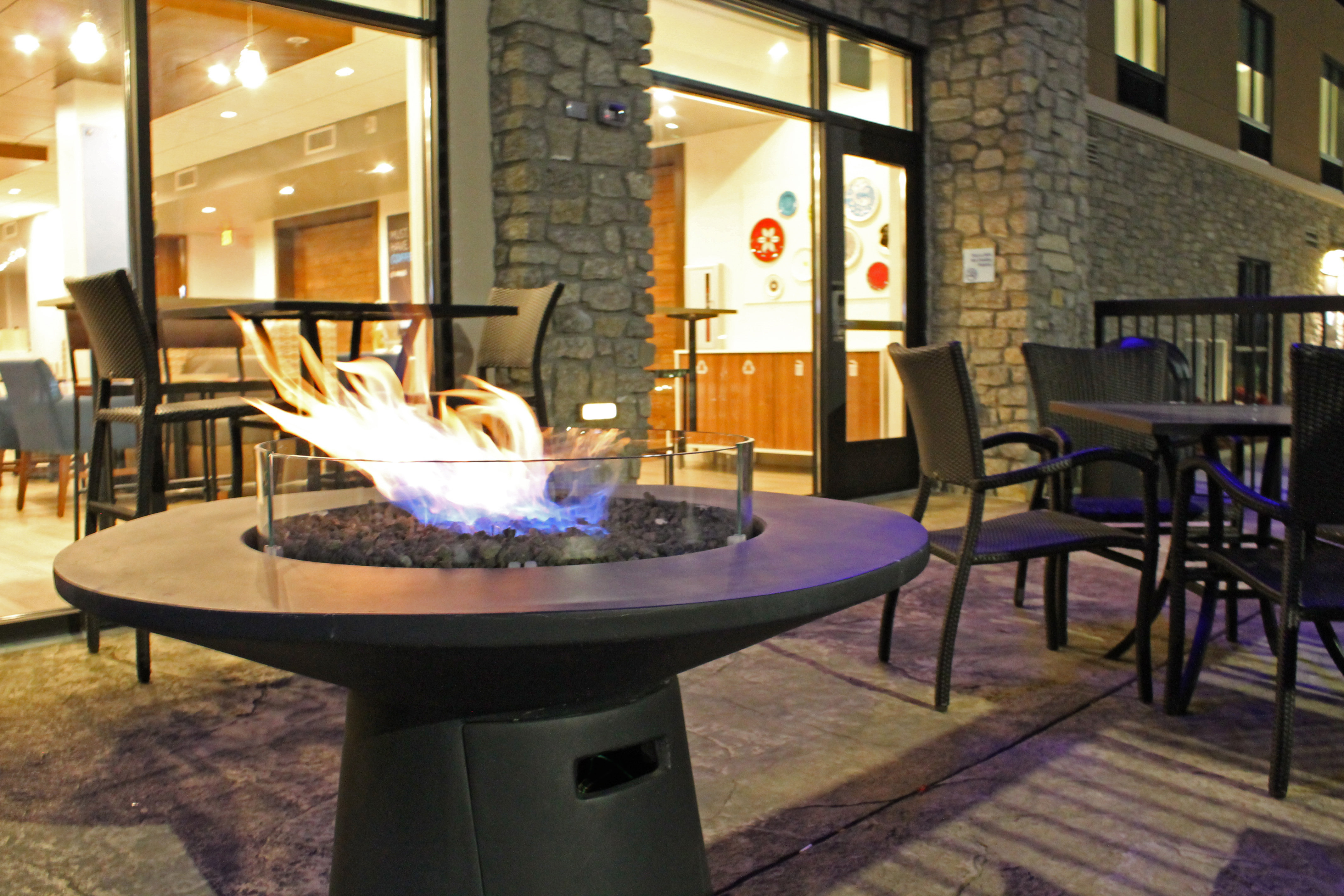 Holiday Inn Express Suites St Louis South I 55 34/52