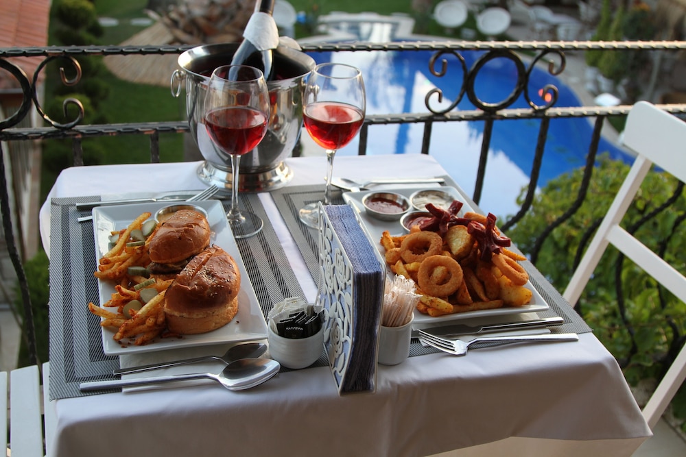 World City Alacati Hotel 38/50
