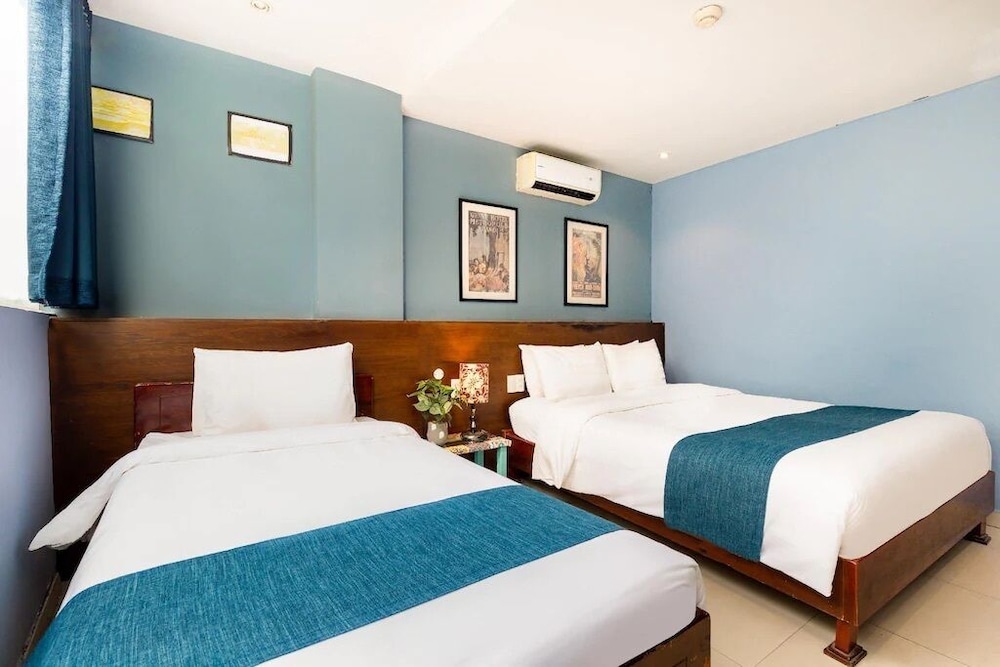 HOANG PHI HOTEL 12/50
