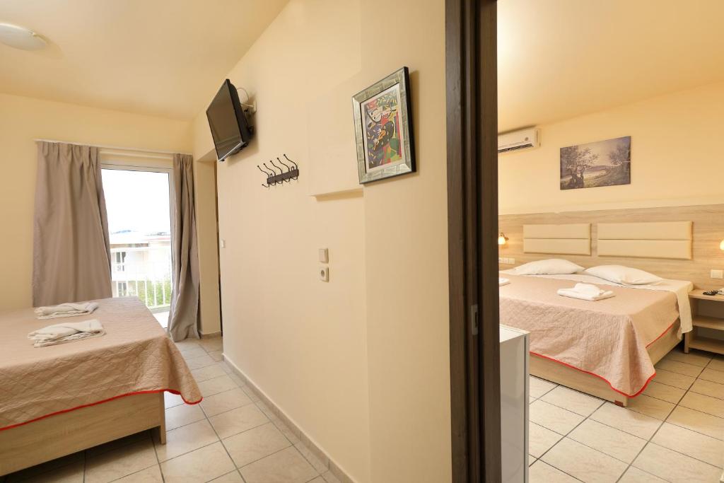 Sunbay Hotel 88/142