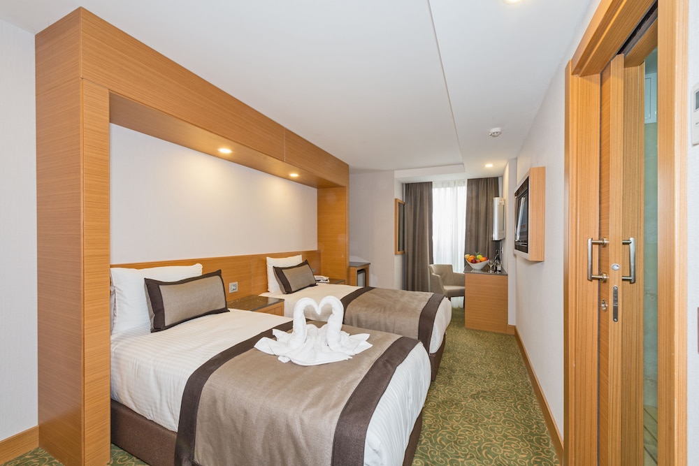 Bisetun Hotel 15/31