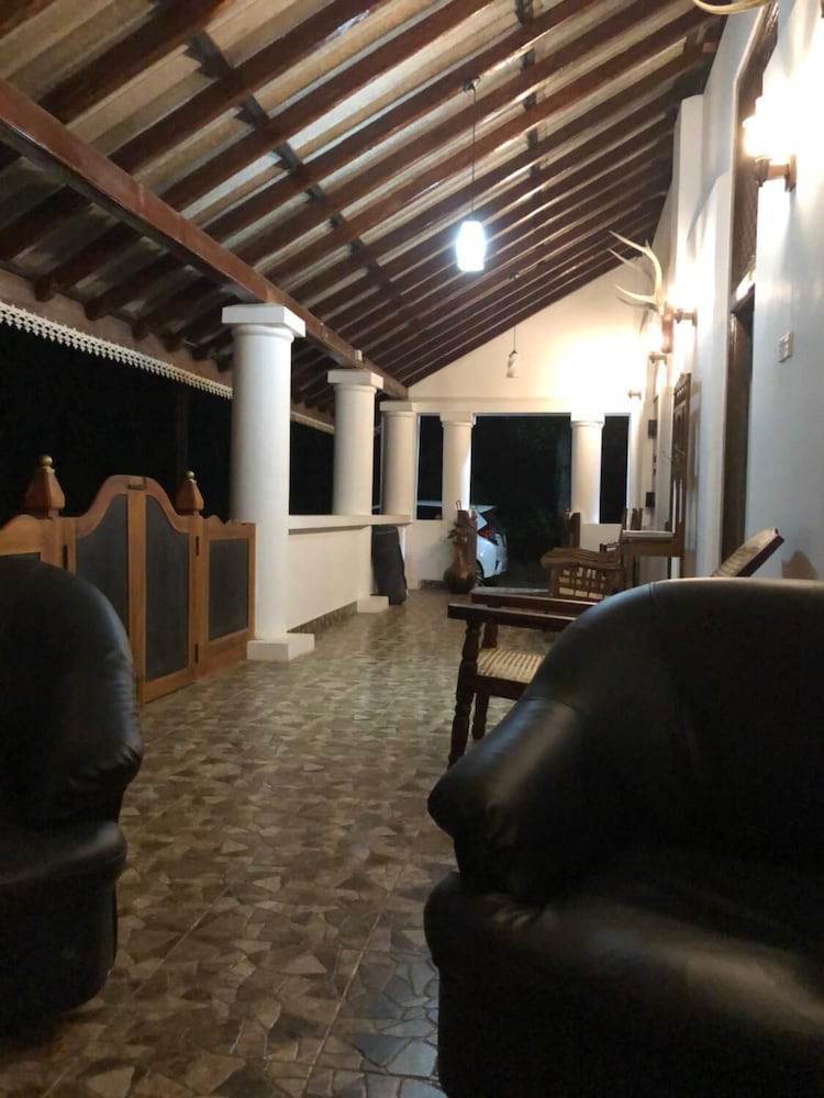 Walawwa Matale 12/19