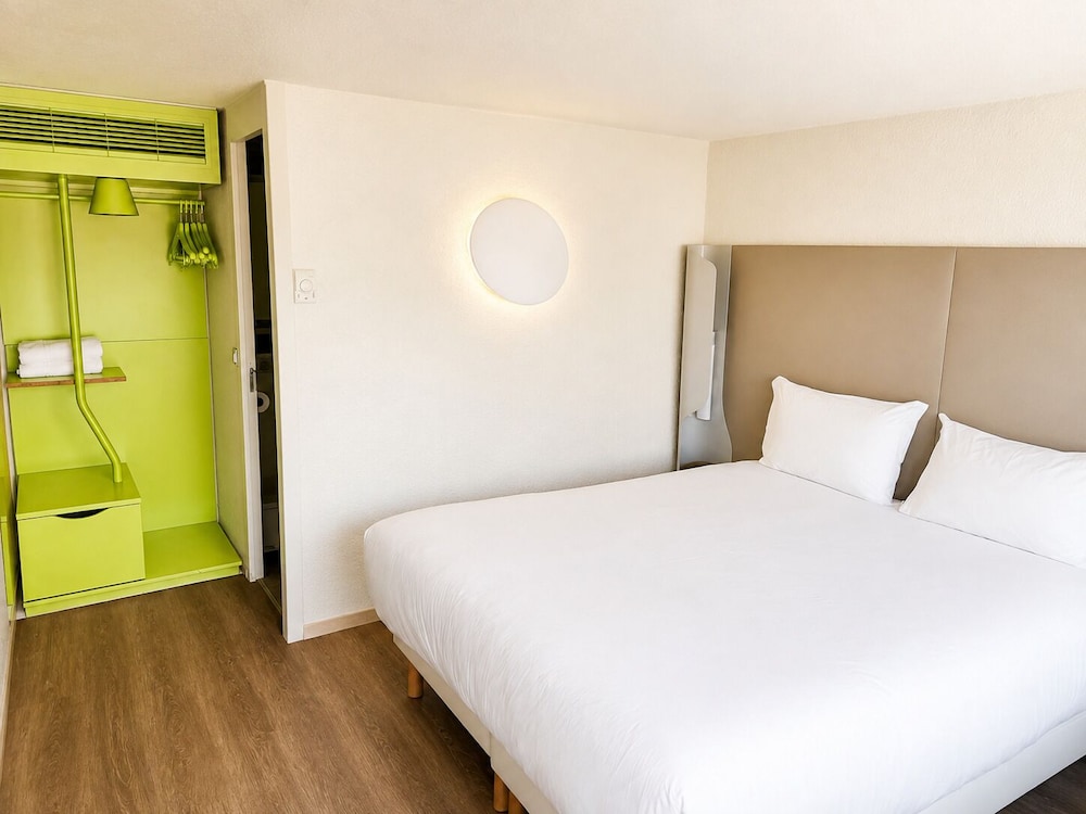 Campanile Orleans Saran 14/53