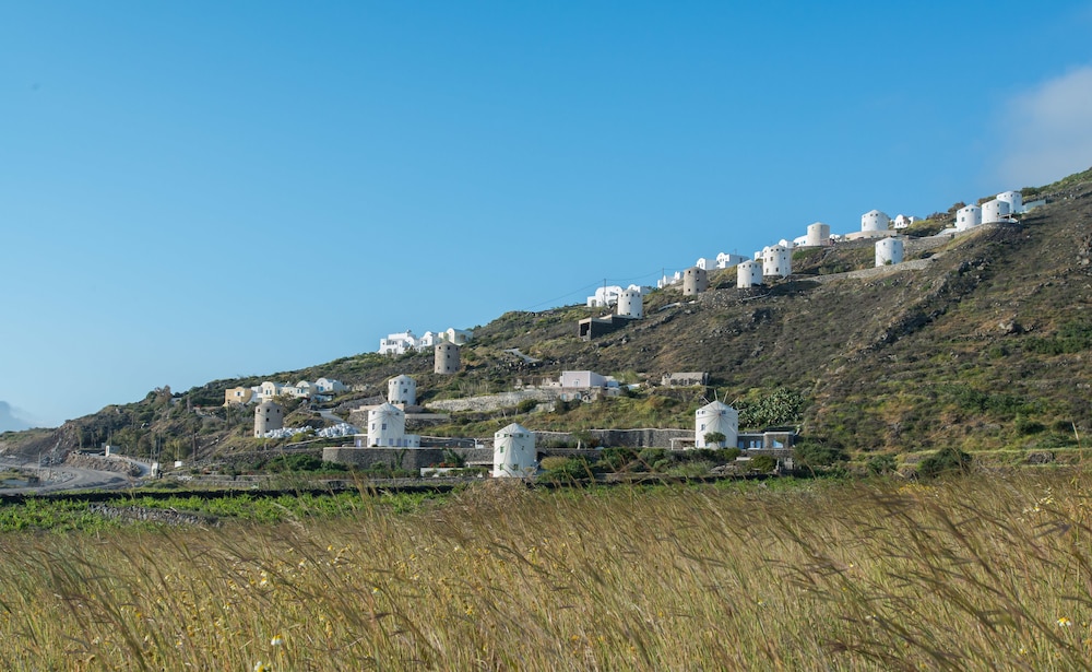Azar Villas 35/50