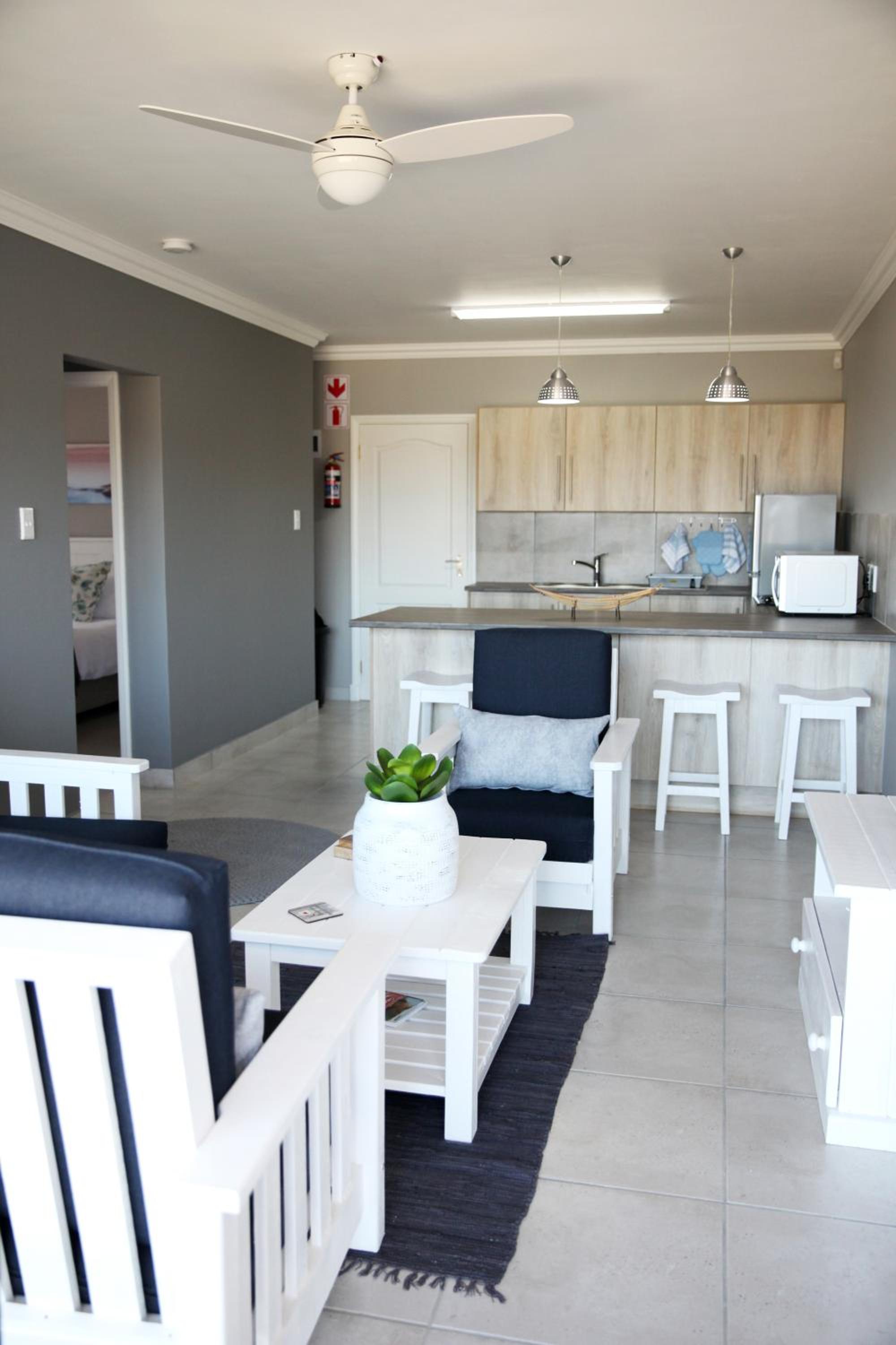Mari-Amor Self-Catering Apartments 4/23