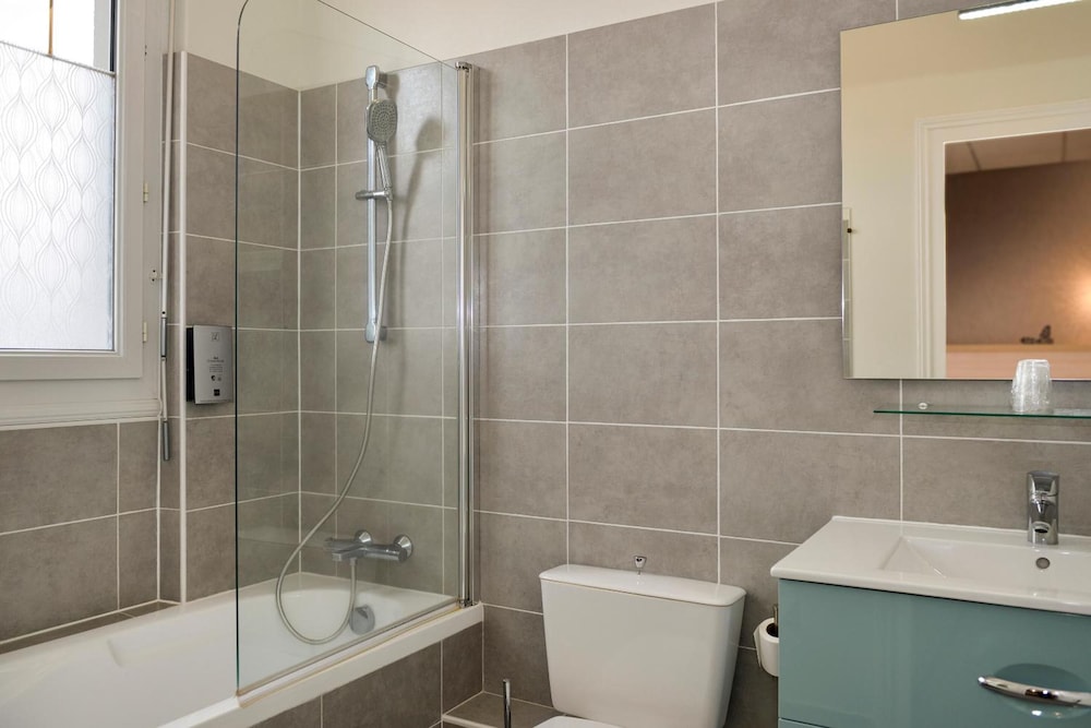 HOTEL LE SAINT FLORENT 24/30