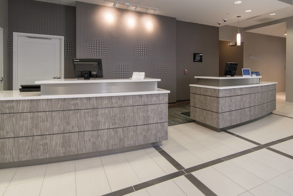 RESIDENCE INN RALEIGH-DURHAM AIRPORT/BRIER CREEK 8/53