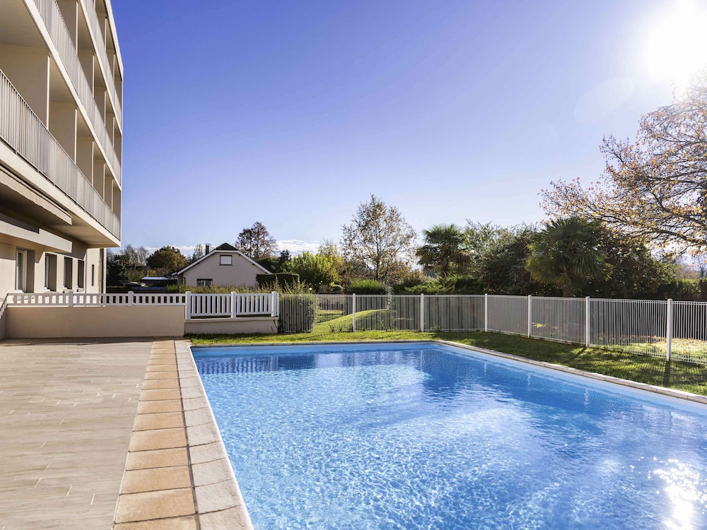 Ibis Tarbes Odos 41/64