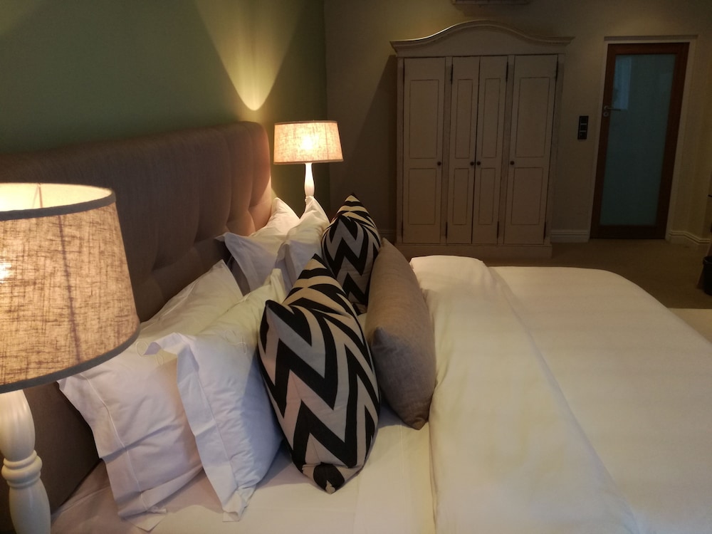 Sugar Hotel And Spa 28/40