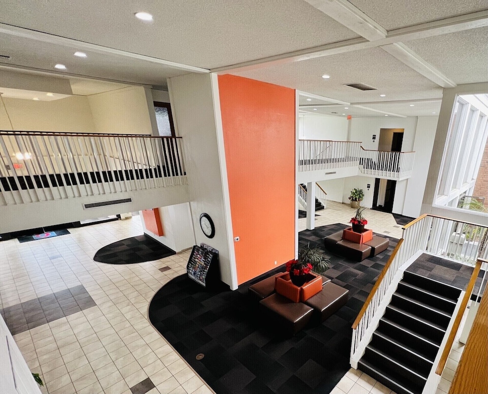 Motel6 Santa Ana, CA - Irvine - Orange County Airport 32/54