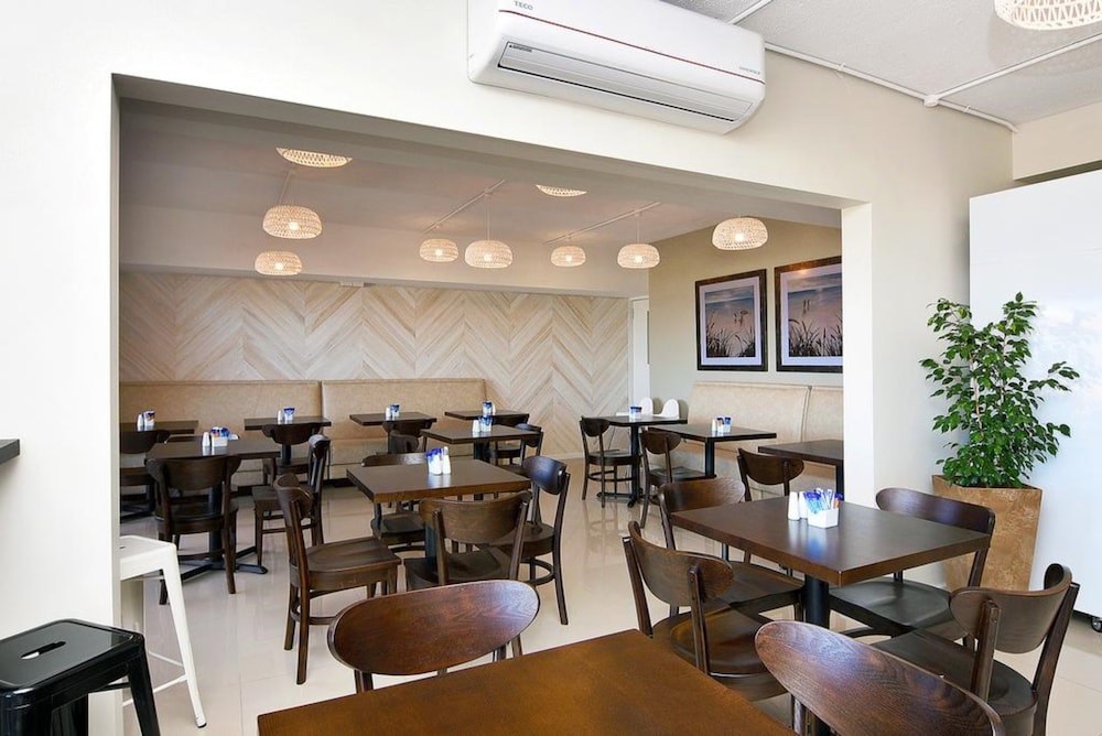BUNBURY SEAVIEW APARTMENTS 44/58