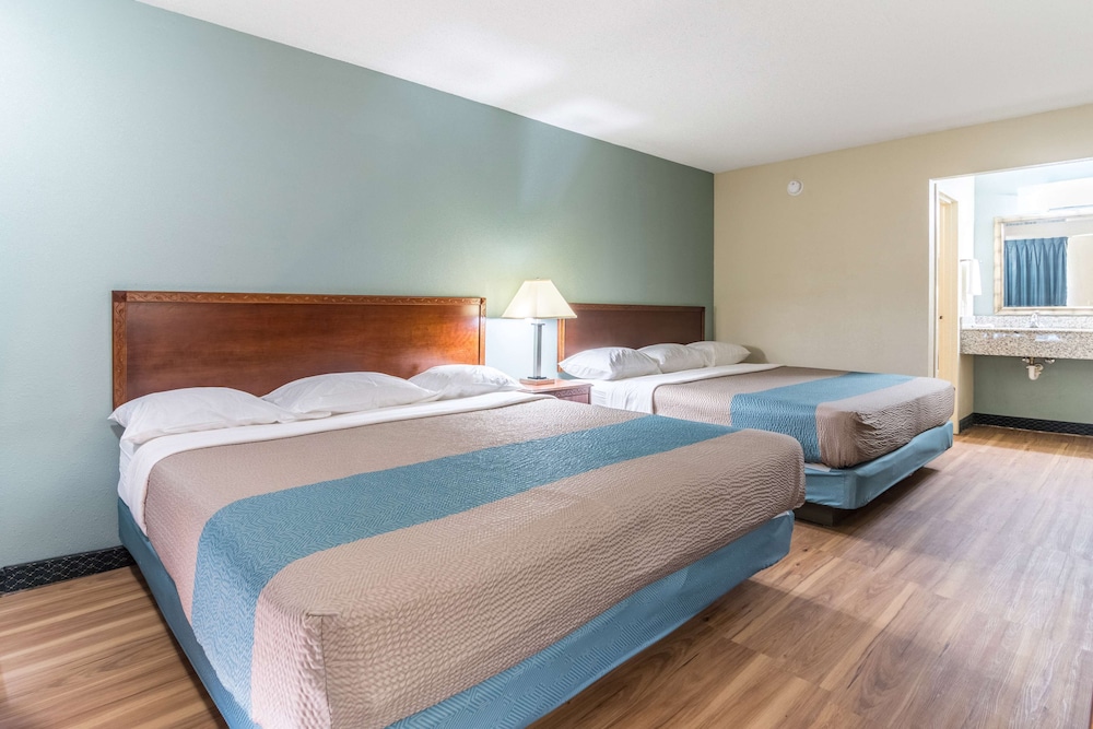 Motel6 Kenly, NC 21/41