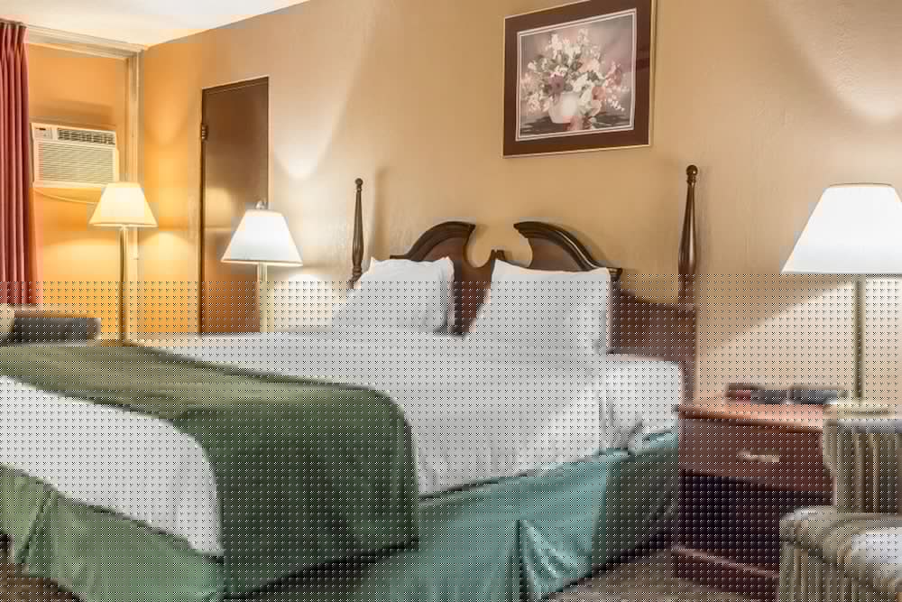 FairBridge Inn & Suites Poconos 8/29