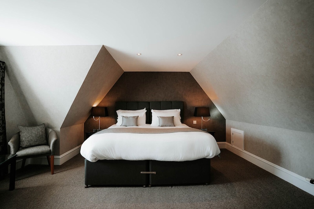 New Inn Hotel 16/33