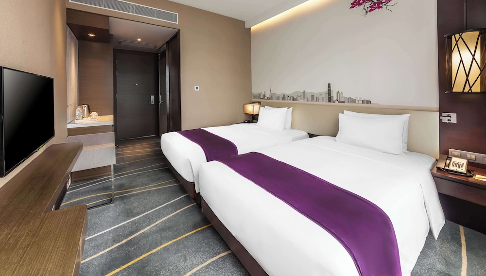 غرفة بسريرين منفصلين في طابق مرتفع، Hilton Garden Inn Hong Kong Mongkok 4/10