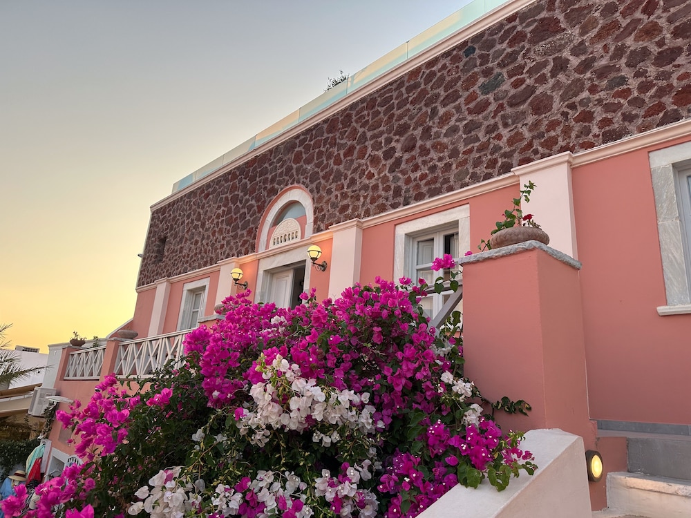 The Museum Project Oia 3/69