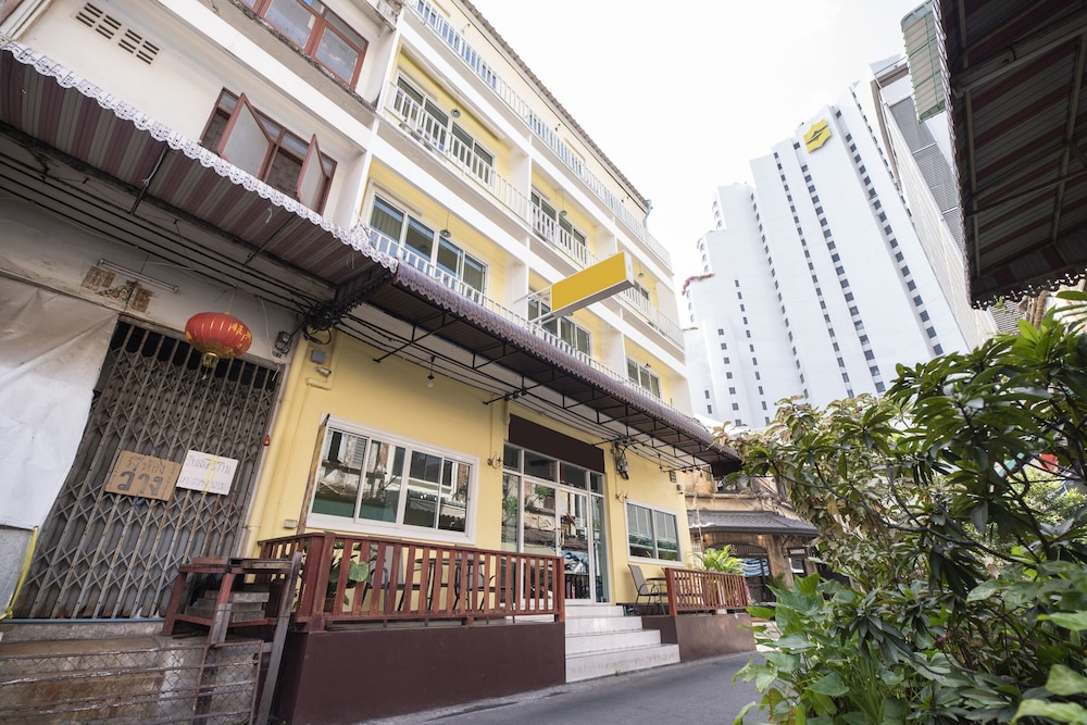 Bangkok Check Inn 3/70