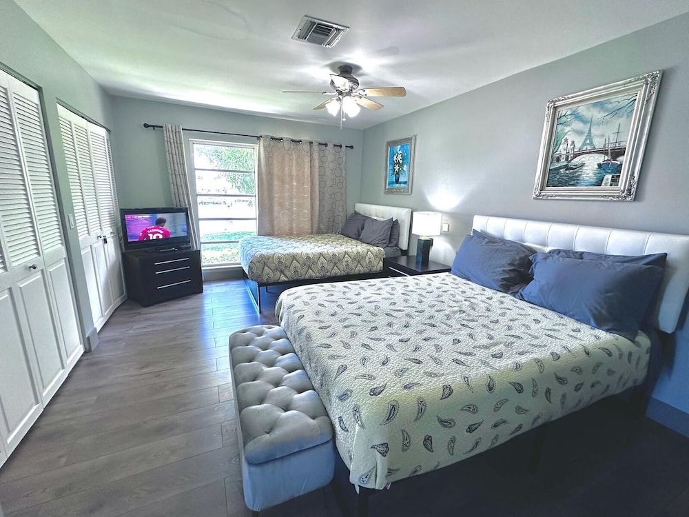 Villa Marco Island 11/50