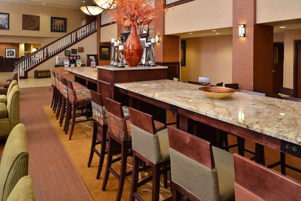 Hampton Inn & Suites Boise-Meridian 38/50