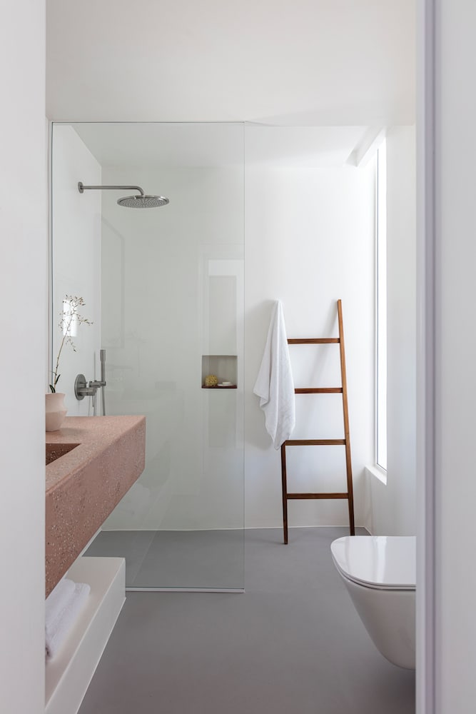 VIVA NOVE SUITES 41/43