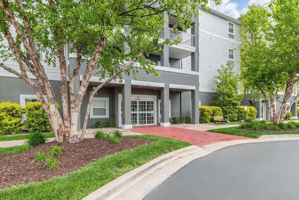 MainStay Suites St. Robert - Fort Leonard Wood 58/61