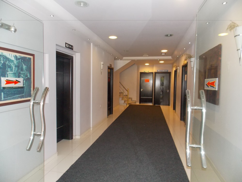 Mediterrane Hotel Sarande 11/51