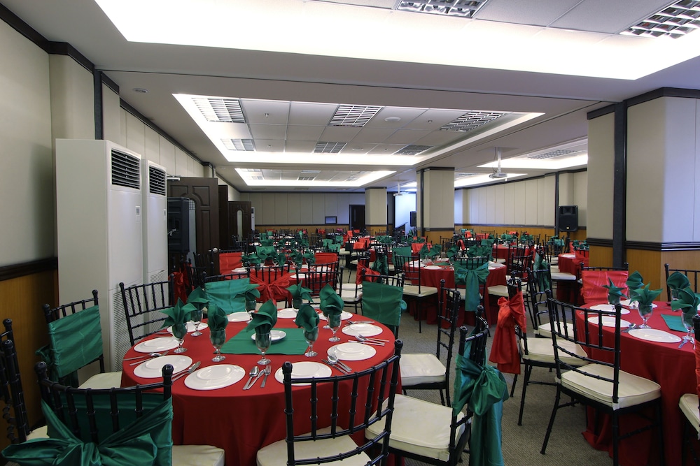 Eurotel Angeles 38/44