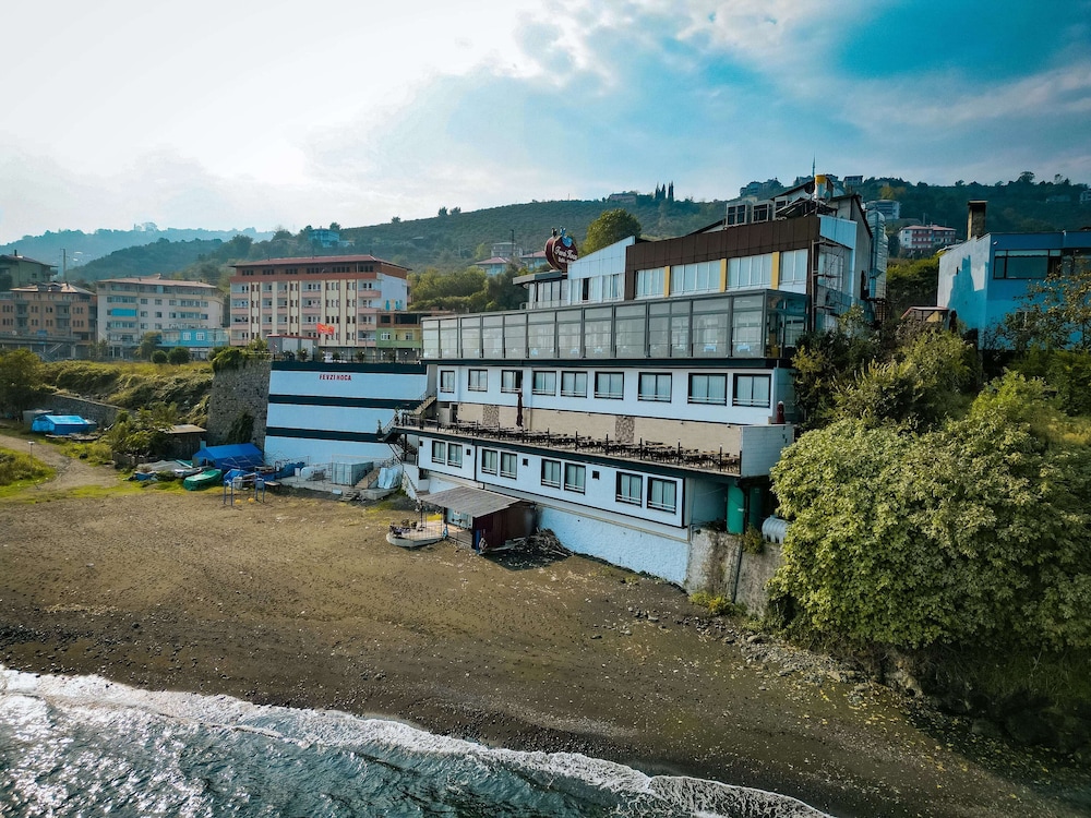 Fevzi Hoca Butik Hotel 42/47