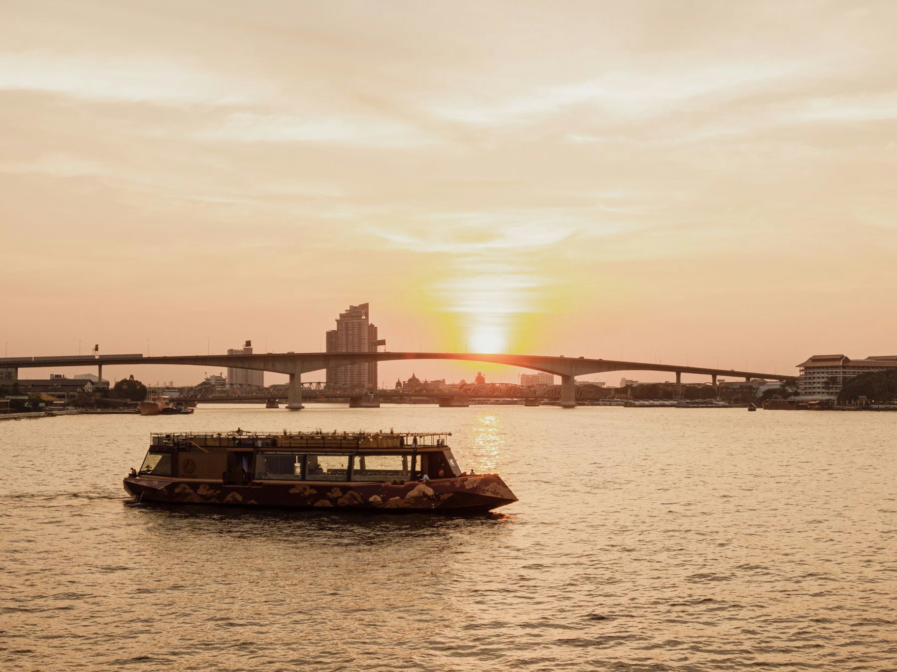 The Okura Prestige Bangkok 71/78