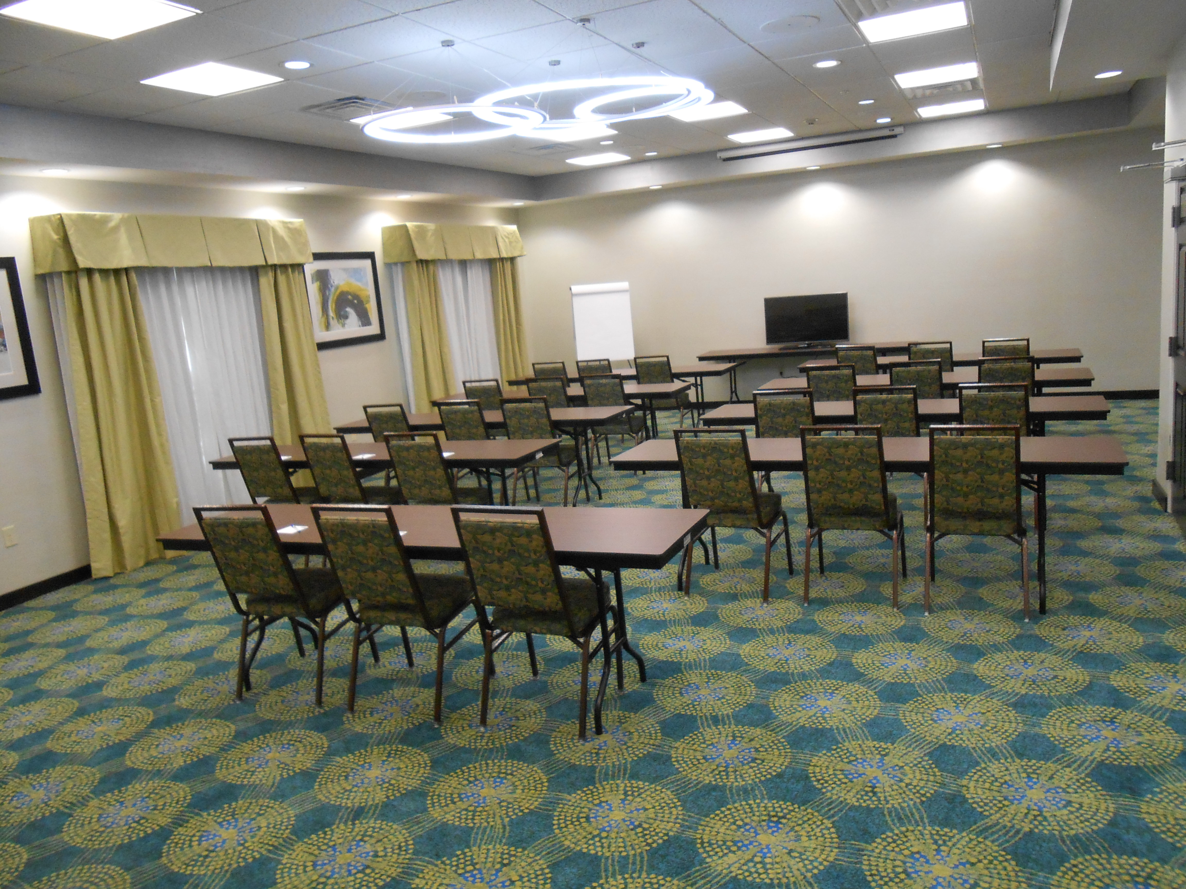 Holiday Inn Express Hotel And Suites Houston Northwest Brookhollow 23/27