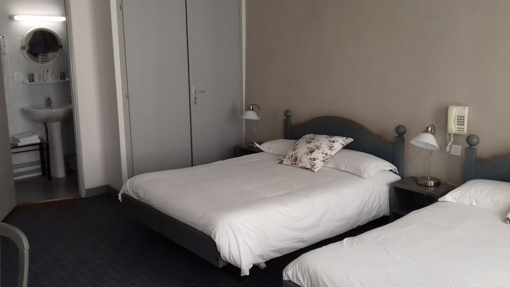 HOTEL DE LA COURONNE 27/70