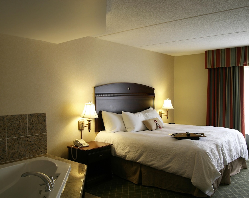 Hampton Inn Cambridge 26/63