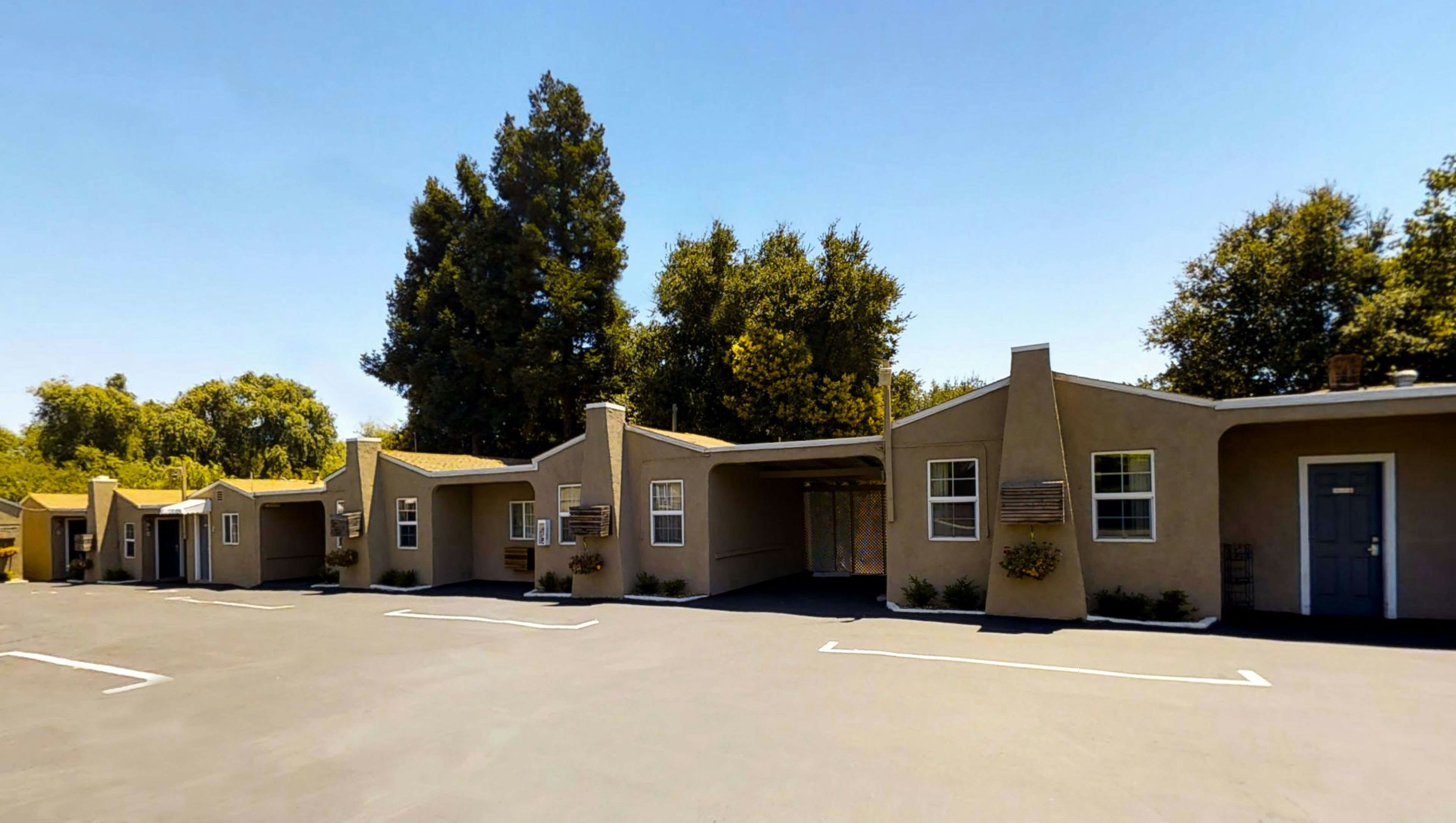 Napa Discovery Inn 37/42