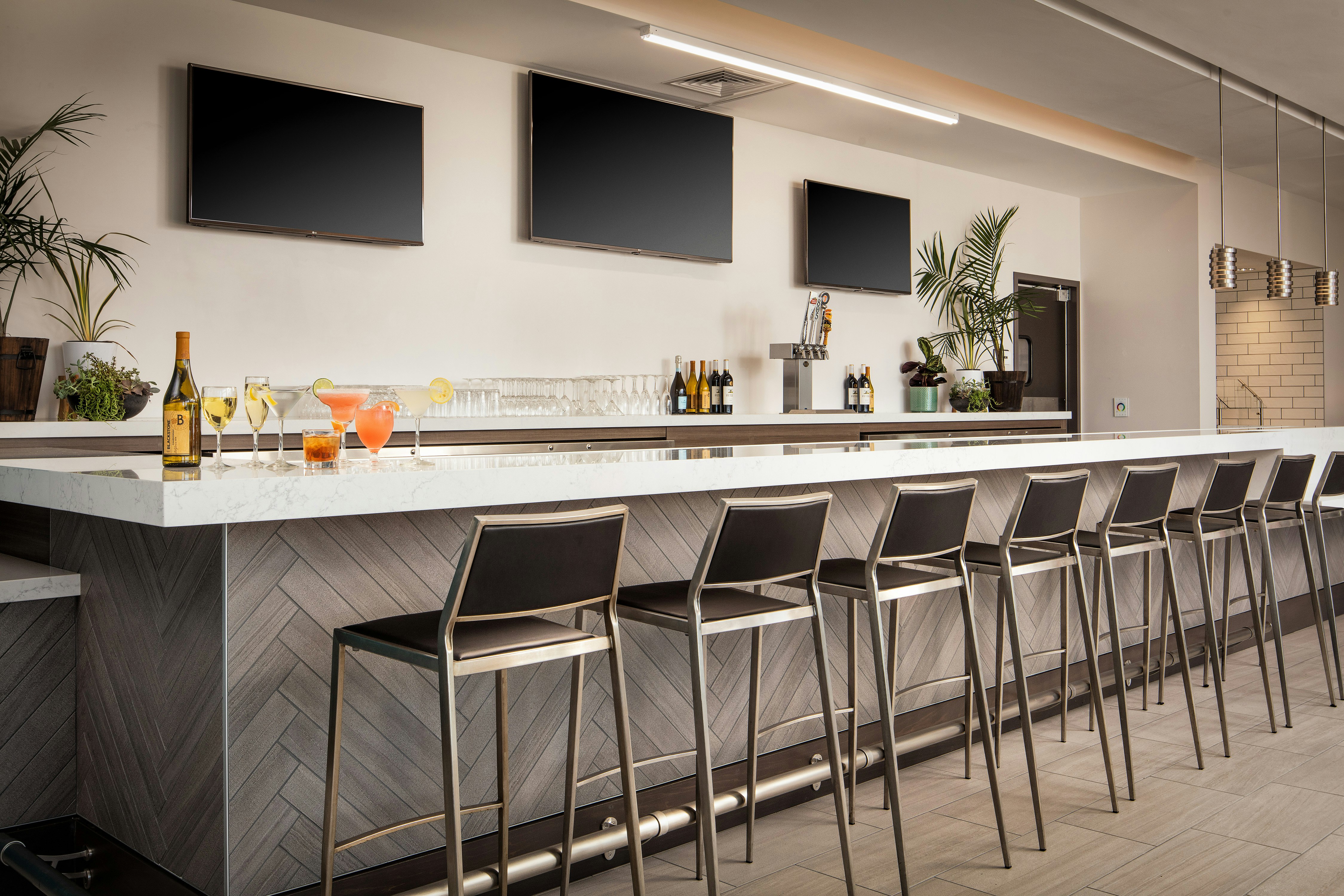 Hilton Garden Inn Sacramento Airport Natomas 19/20