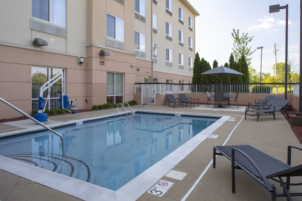 Fairfield Inn Suites By Marriott Gadsden 1/64