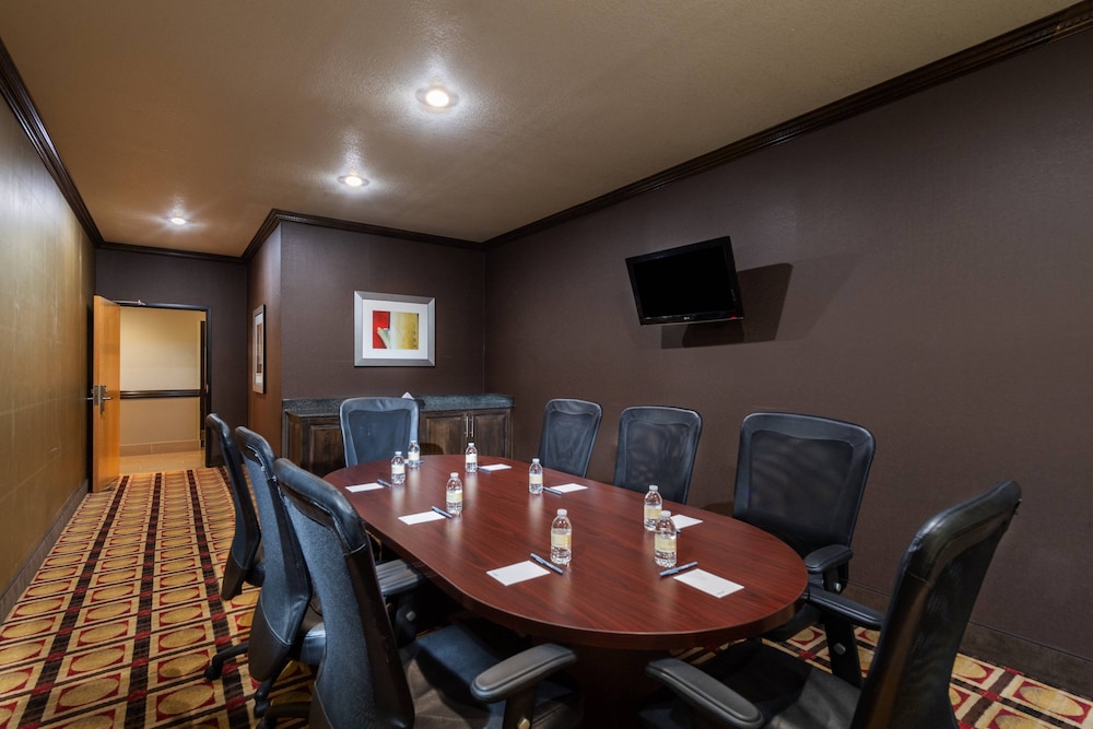 Fairfield Inn and Suites Gainesville 21/34