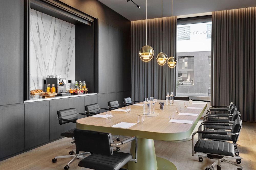 Courtyard By Marriott Biel/Bienne 45/50