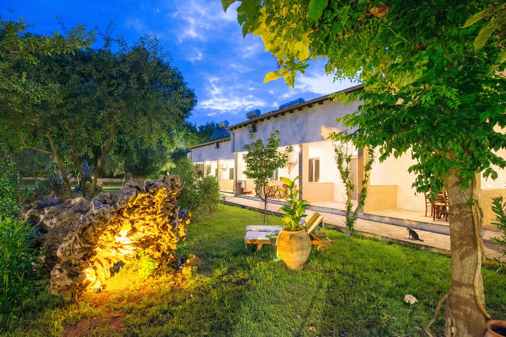Natura Bungalows 30/50