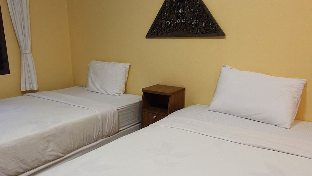 Chiangsangoldenland Resort 1 12/50