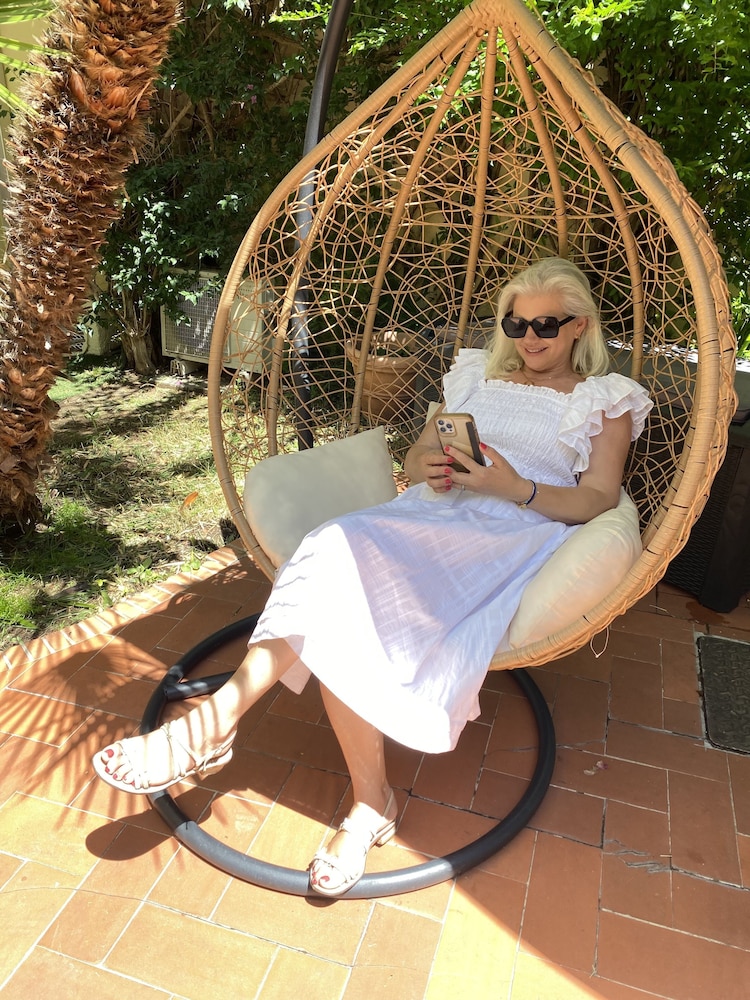 Hotel Jardin Croisette 10/24