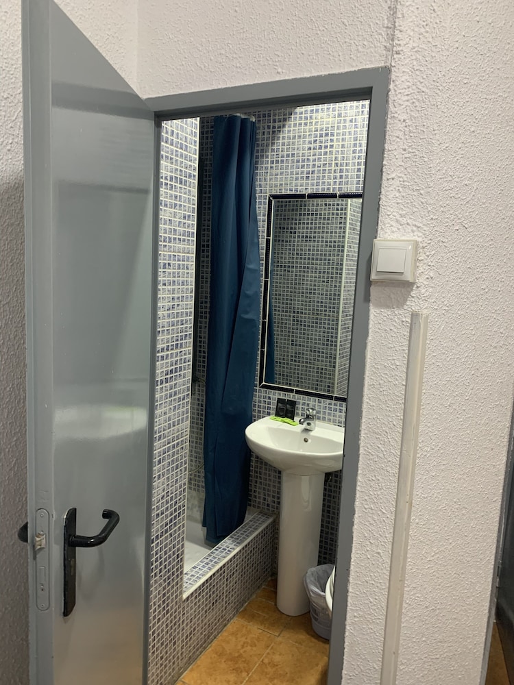 Hostal Alcobia 32/33