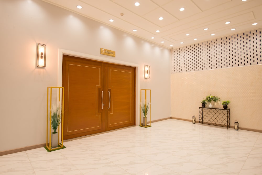 Socool Grand Hotel 6/50