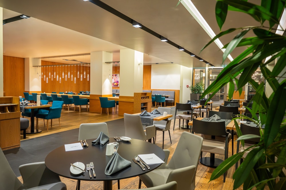 Grand Hotel Suhl 36/50