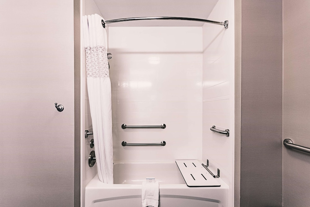 Hampton Inn Niagara Falls/Blvd 14/38