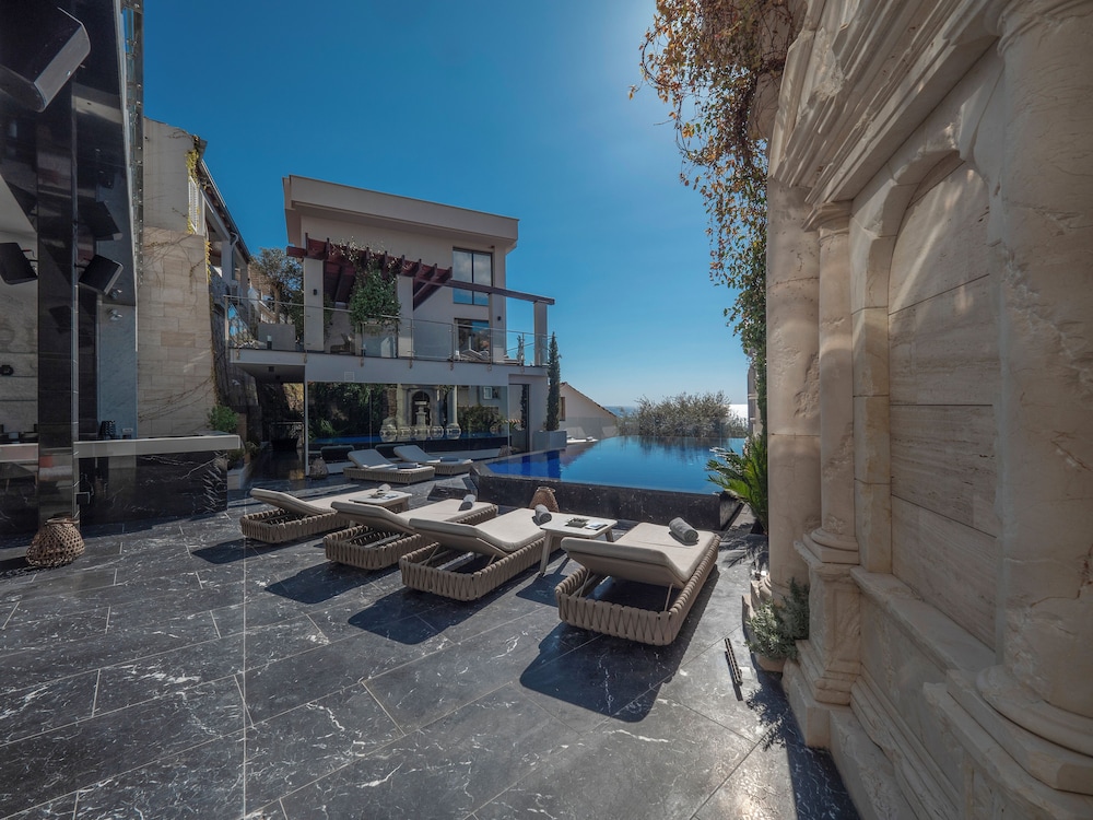 Villa Geba 22/50