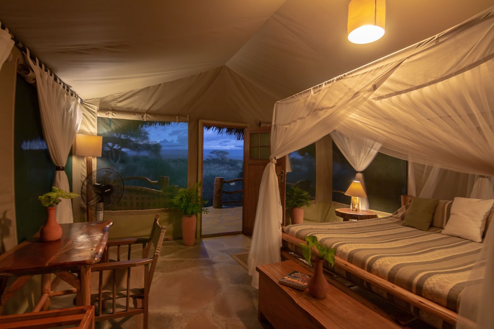 Kibo Safari Camp 10/50